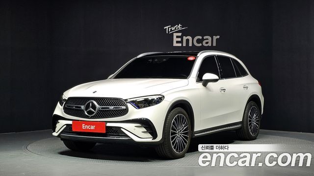 Mercedes-Benz GLC-Class 2024