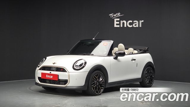 Mini Cooper Convertible 2025