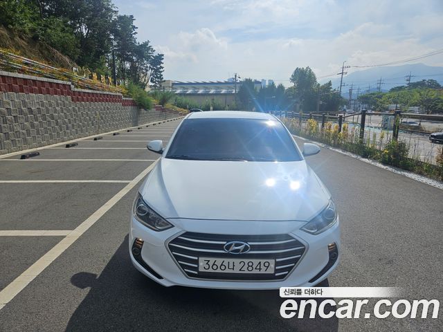 Hyundai AVANTE 2017