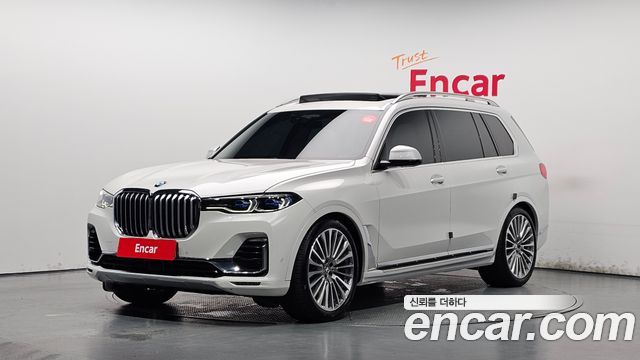 BMW X7 2021