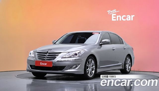 Hyundai Genesis 2012