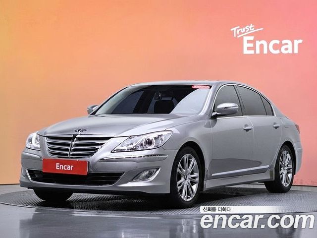 Hyundai Genesis 2012