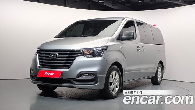 Hyundai Starex 2018