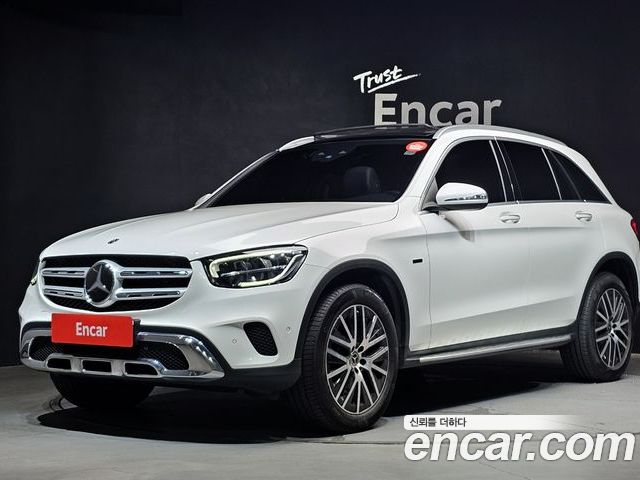 Mercedes-Benz GLC-Class 2020