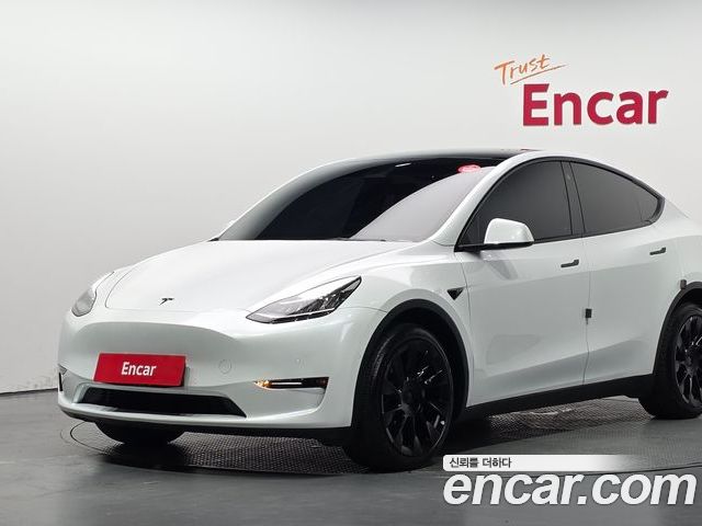 Tesla Model Y 2022