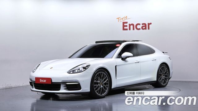 Porsche Panamera 2018