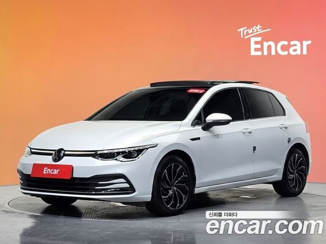 Volkswagen Golf 2024