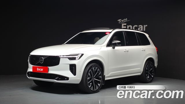 Volvo XC90 2025