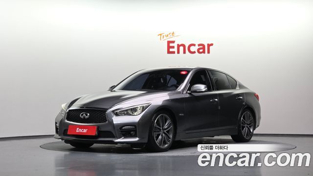 Infiniti Q50 2016