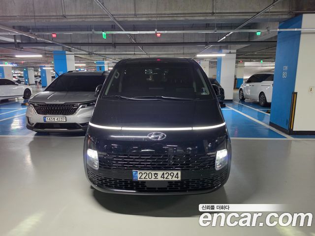 Hyundai Staria 2023