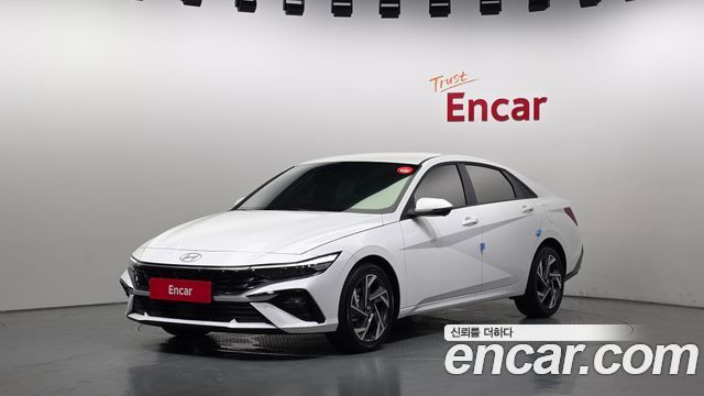 Hyundai AVANTE 2025