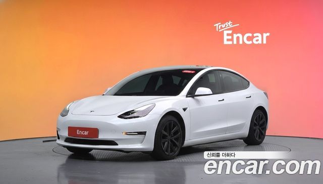 Tesla Model 3 2021