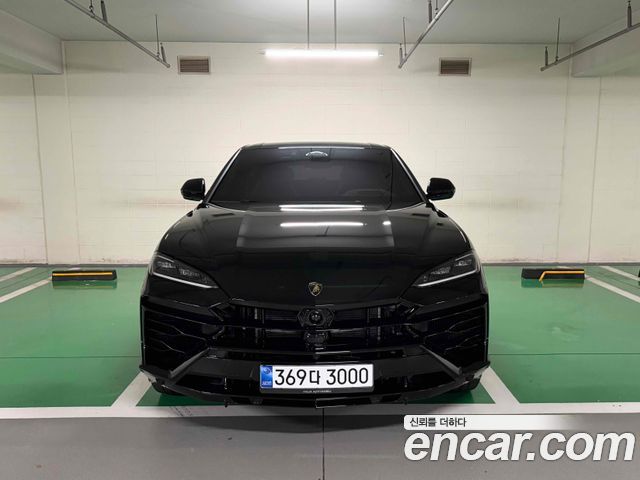 Lamborghini Urus 2026
