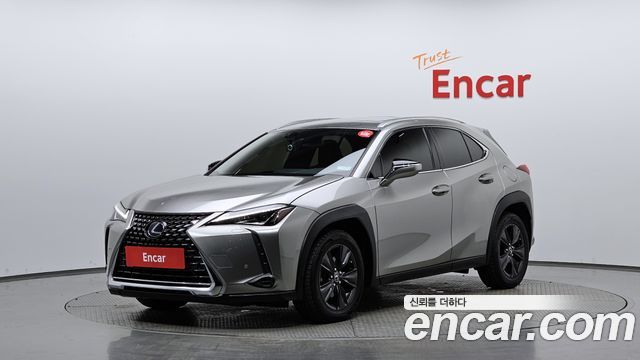 Lexus UX 2019