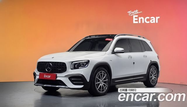 Mercedes-Benz GLB-Class 2022