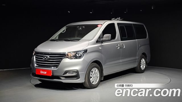 Hyundai Starex 2019