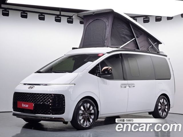Hyundai Staria 2022