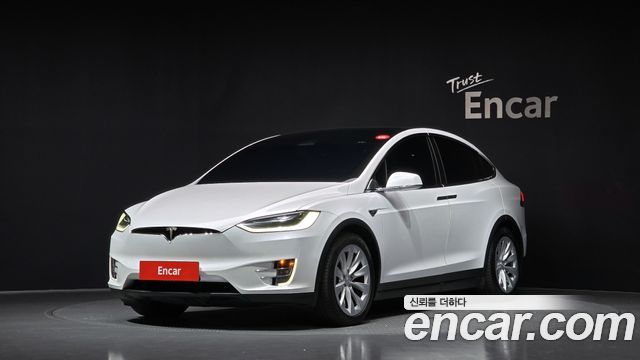 Tesla Model X 2018
