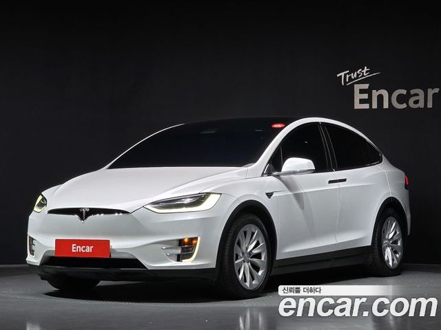 Tesla Model X 2018