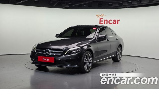 Mercedes-Benz C-Class 2020