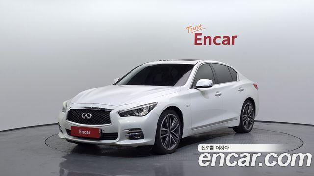 Infiniti Q50 2014
