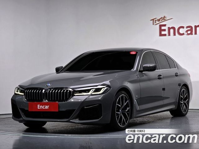 BMW 5-Series 2022