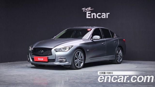 Infiniti Q50 2016