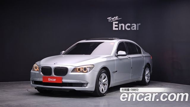 BMW 7-Series 2011