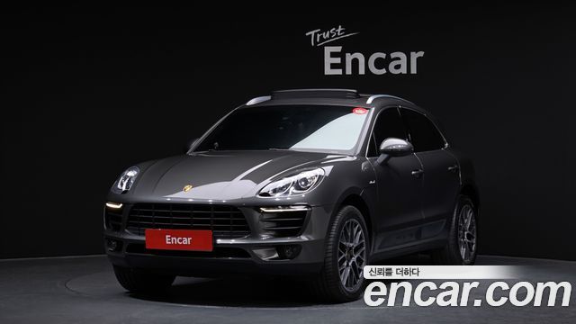 Porsche Macan 2015
