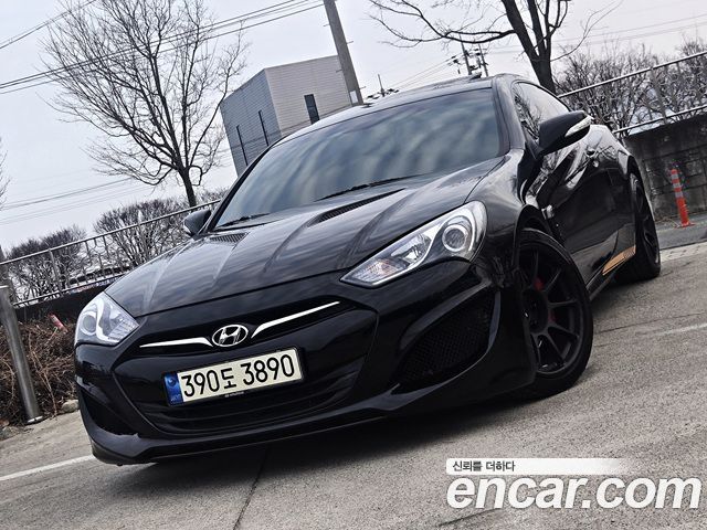 Hyundai Genesis 2010