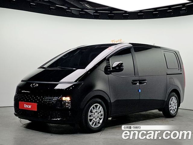 Hyundai Staria 2022