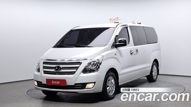 Hyundai Starex 2016