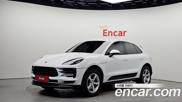 Porsche Macan 2020