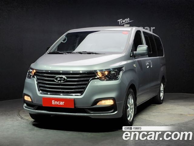 Hyundai Starex 2018