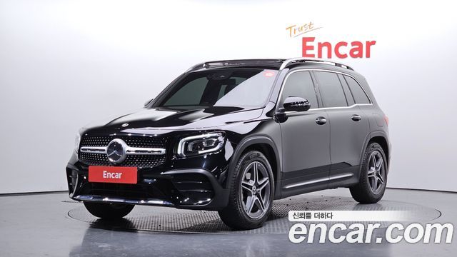 Mercedes-Benz GLB-Class 2021