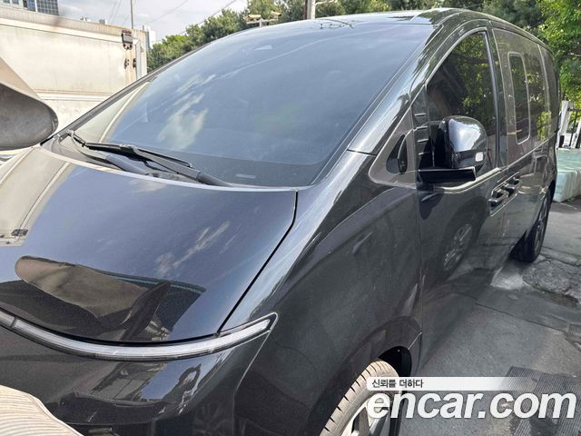 Hyundai Staria 2021