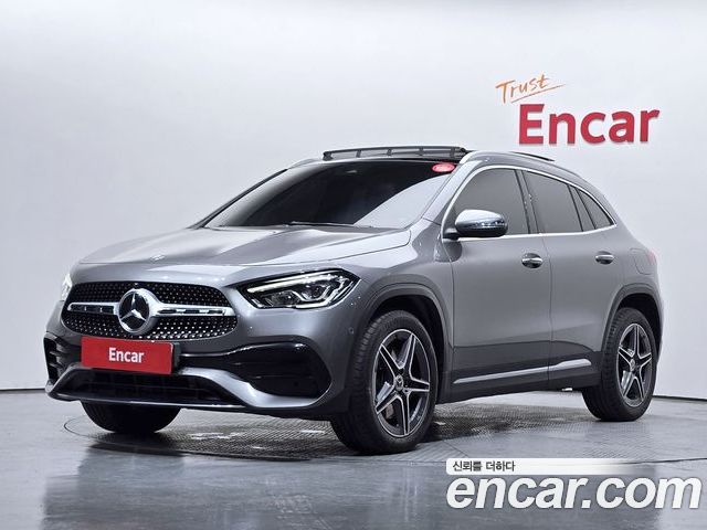 Mercedes-Benz GLA-Class 2020