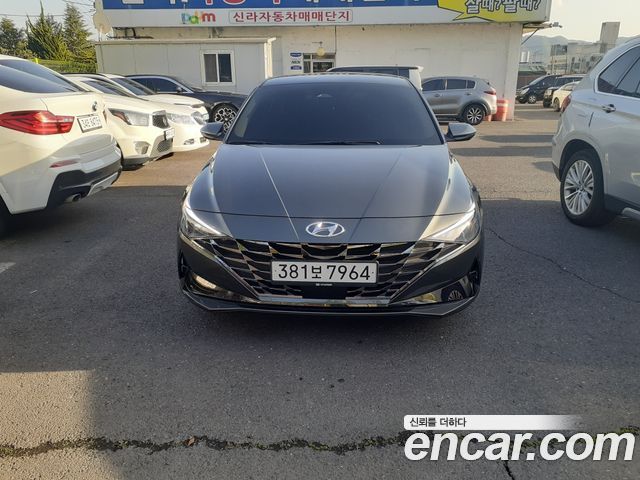 Hyundai AVANTE 2022