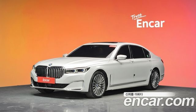 BMW 7-Series 2021