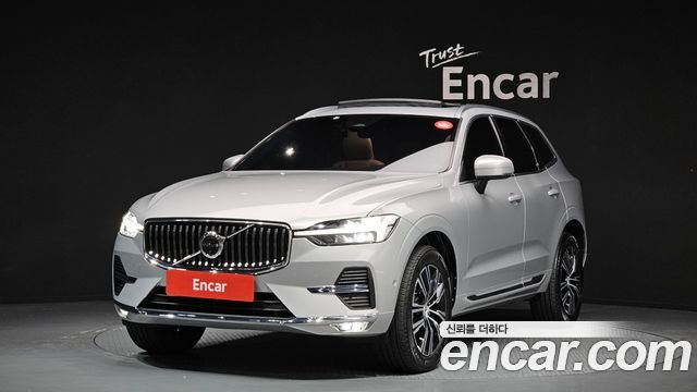 Volvo XC60 2022