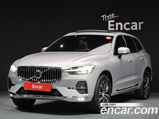 Volvo XC60 2022