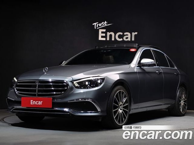 Mercedes-Benz E-Class 2021