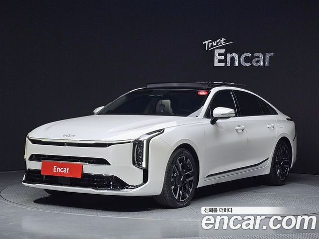 Kia K8 2025