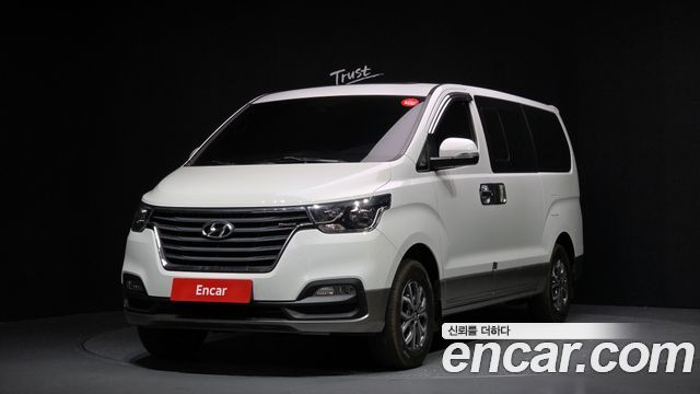 Hyundai Starex 2019