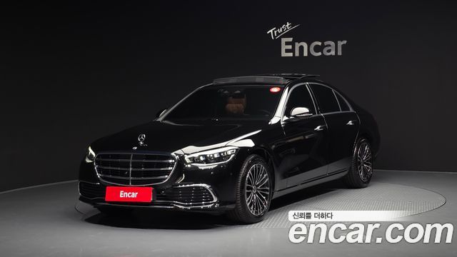 Mercedes-Benz S-Class 2025