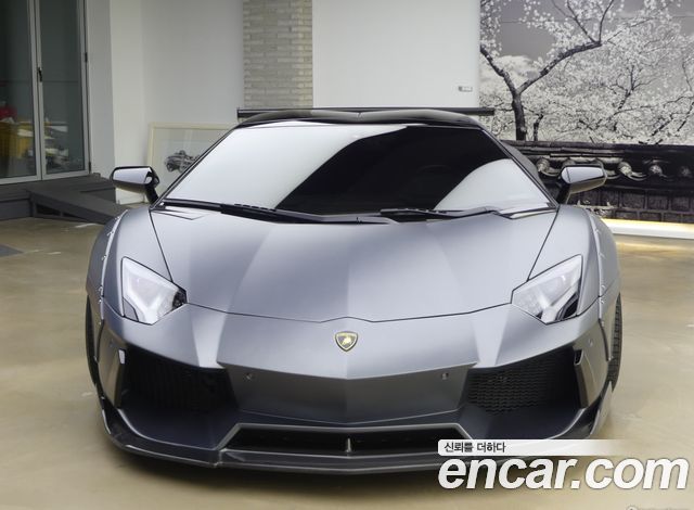 Lamborghini Aventador 2015