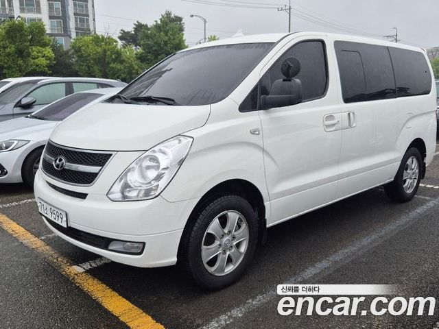 Hyundai Starex 2015
