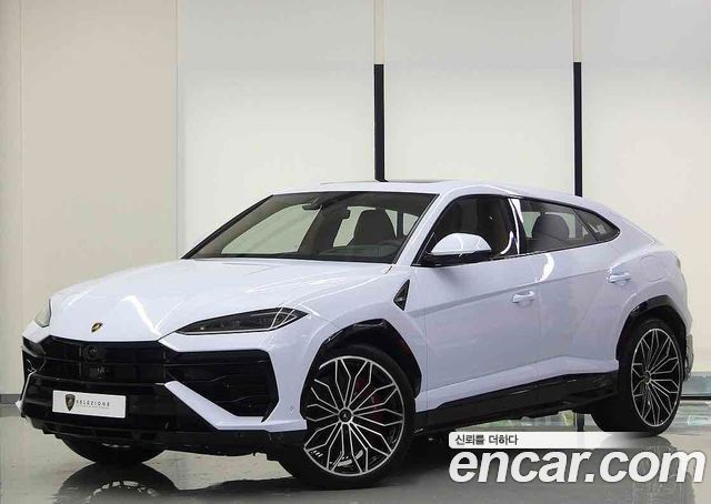 Lamborghini Urus 2025