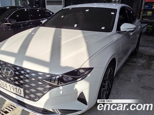 Hyundai Grandeur 2020