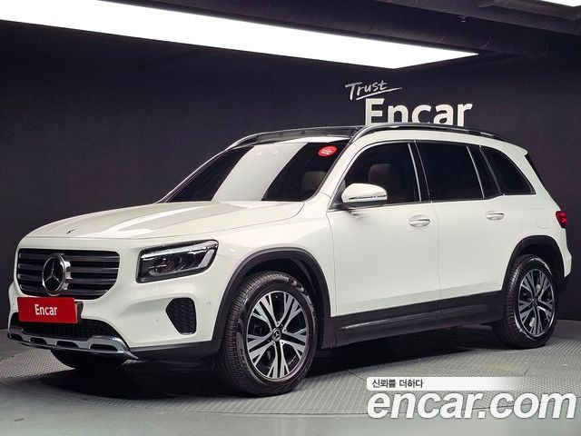 Mercedes-Benz GLB-Class 2024
